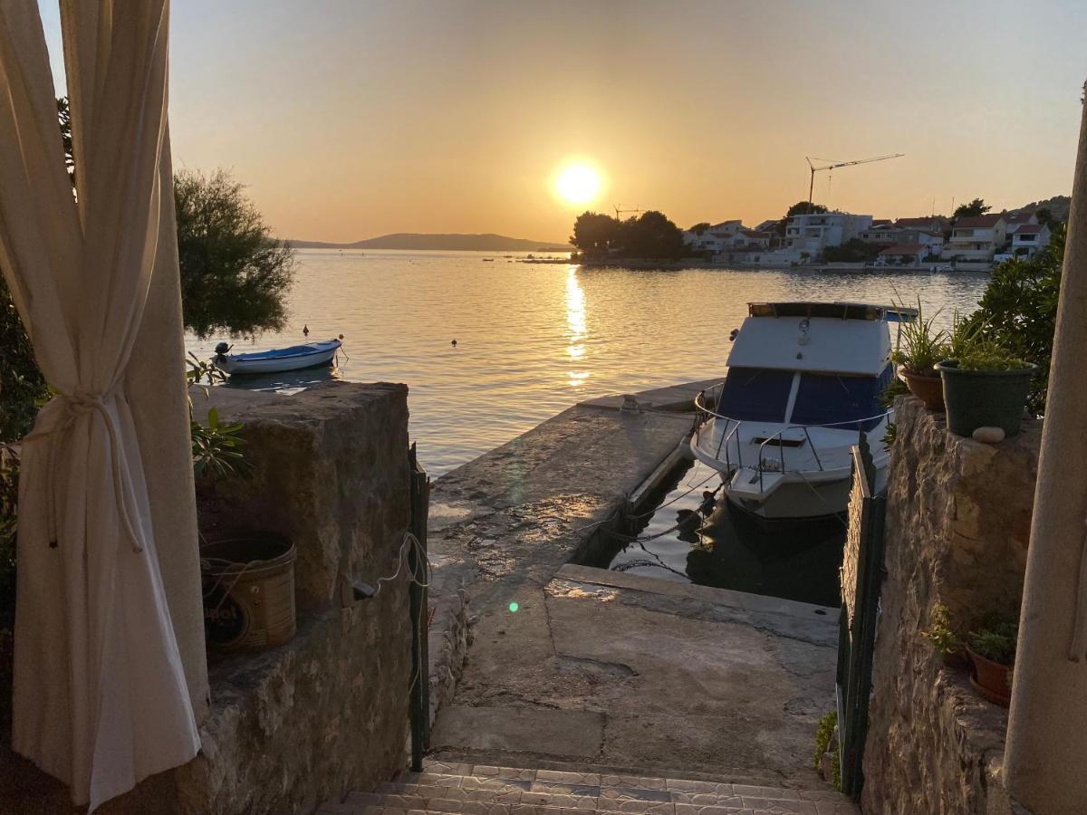 Apartment Jakov With Boat Mooring Zaboric Εξωτερικό φωτογραφία