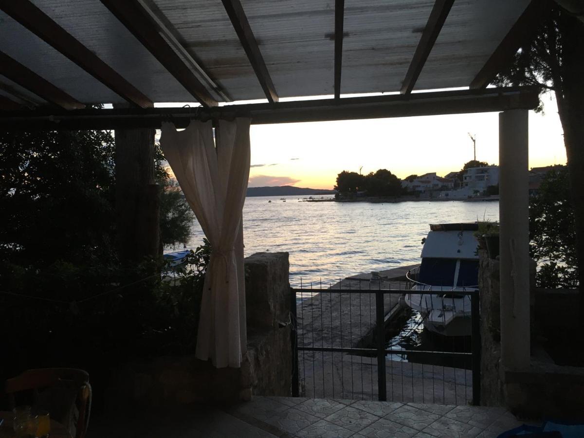Apartment Jakov With Boat Mooring Zaboric Εξωτερικό φωτογραφία