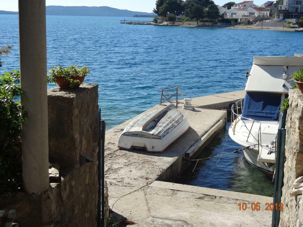 Apartment Jakov With Boat Mooring Zaboric Εξωτερικό φωτογραφία