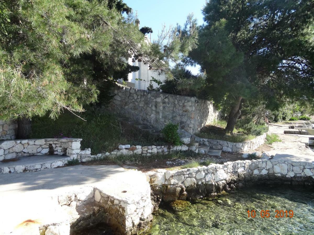 Apartment Jakov With Boat Mooring Zaboric Εξωτερικό φωτογραφία